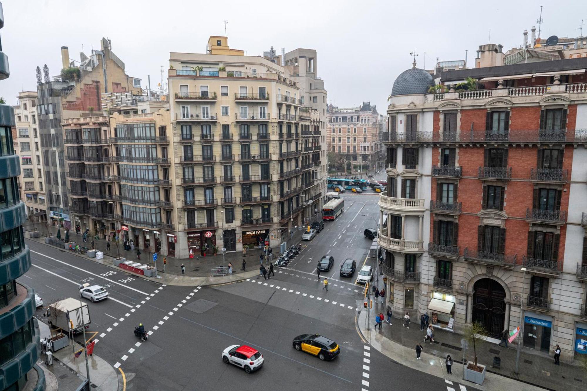 Be Barcelona Plaza Catalunya Apartment Exterior foto