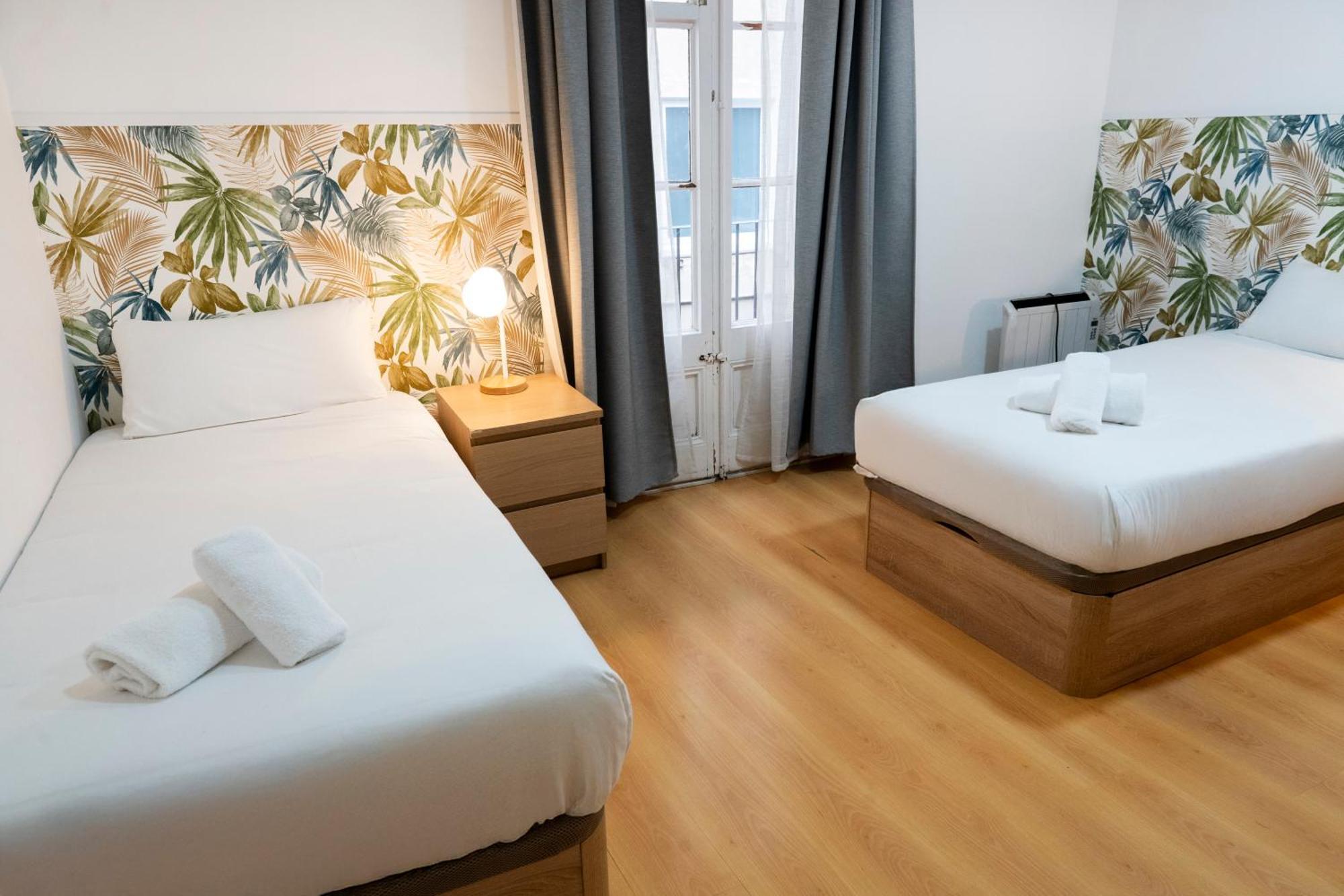 Be Barcelona Plaza Catalunya Apartment Exterior foto
