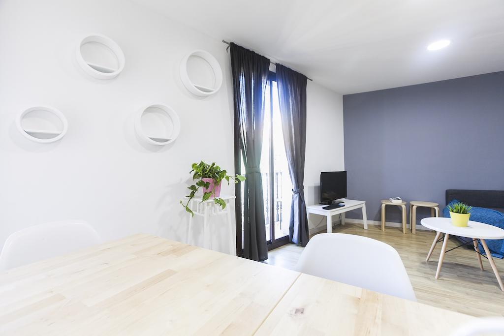 Be Barcelona Plaza Catalunya Apartment Exterior foto